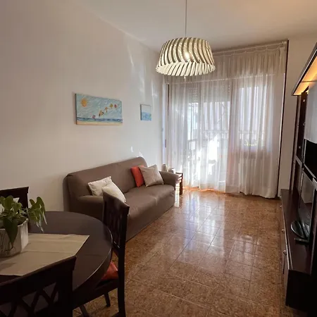 Lili House شقة