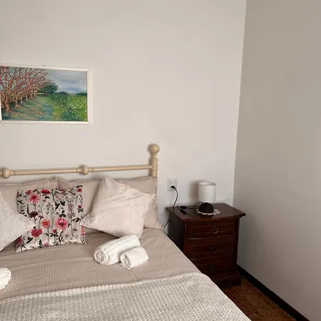 شقة Lili House