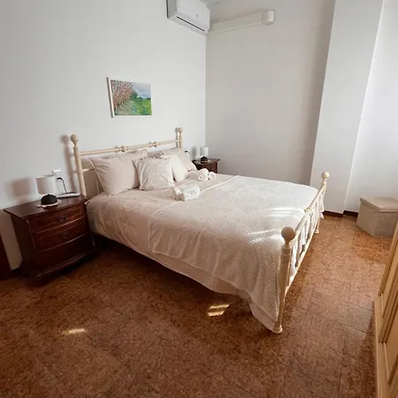 Lili House شقة *